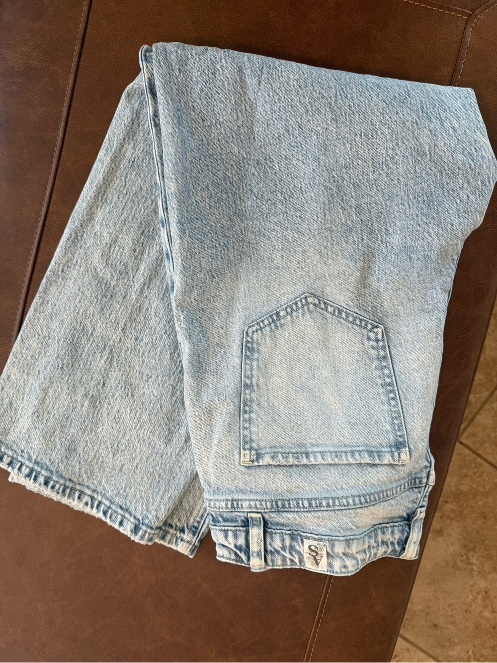 Altar'd State Light Wash Relaxed Women’s Jeans